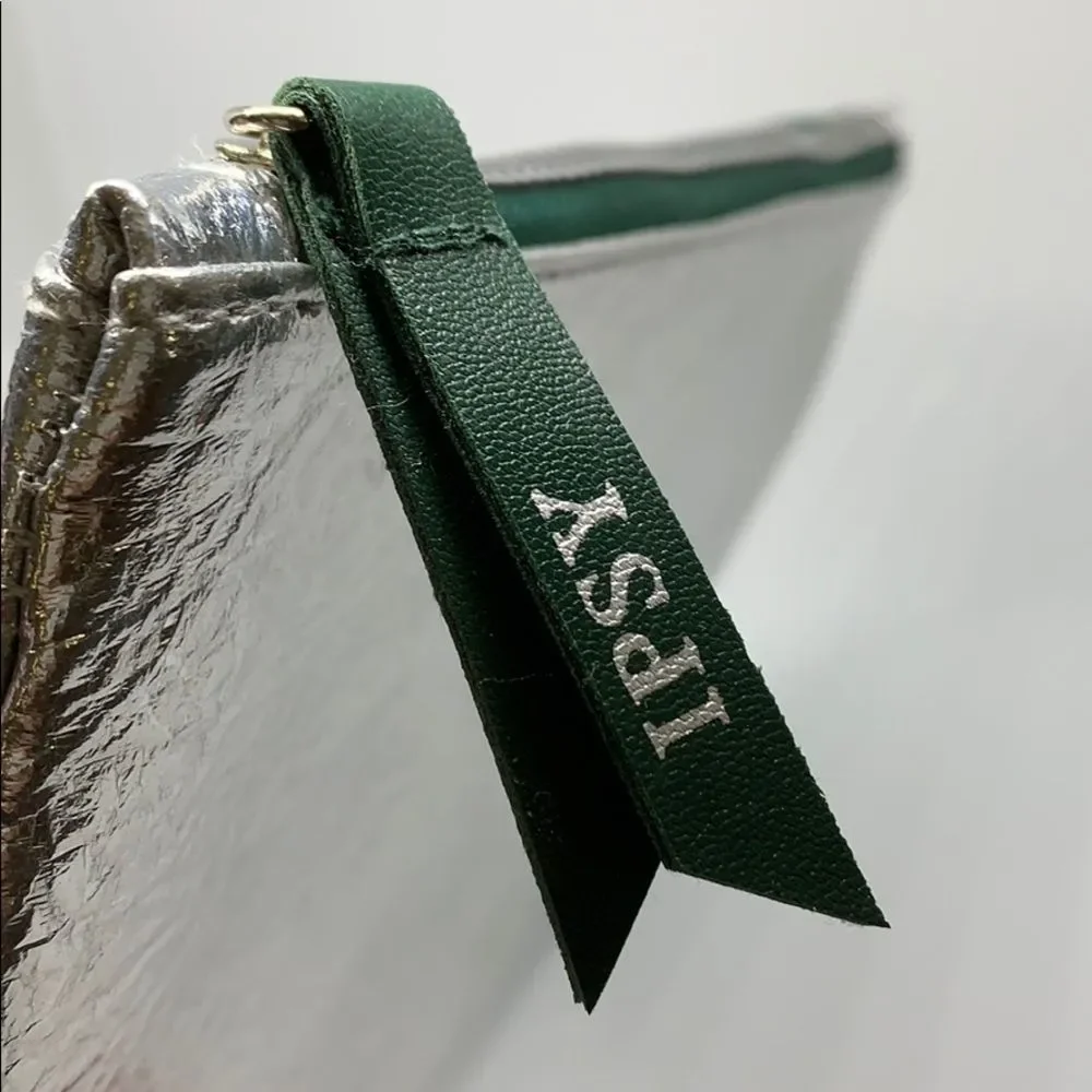 Ipsy silver greenzipper bag
